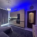 Alan Home